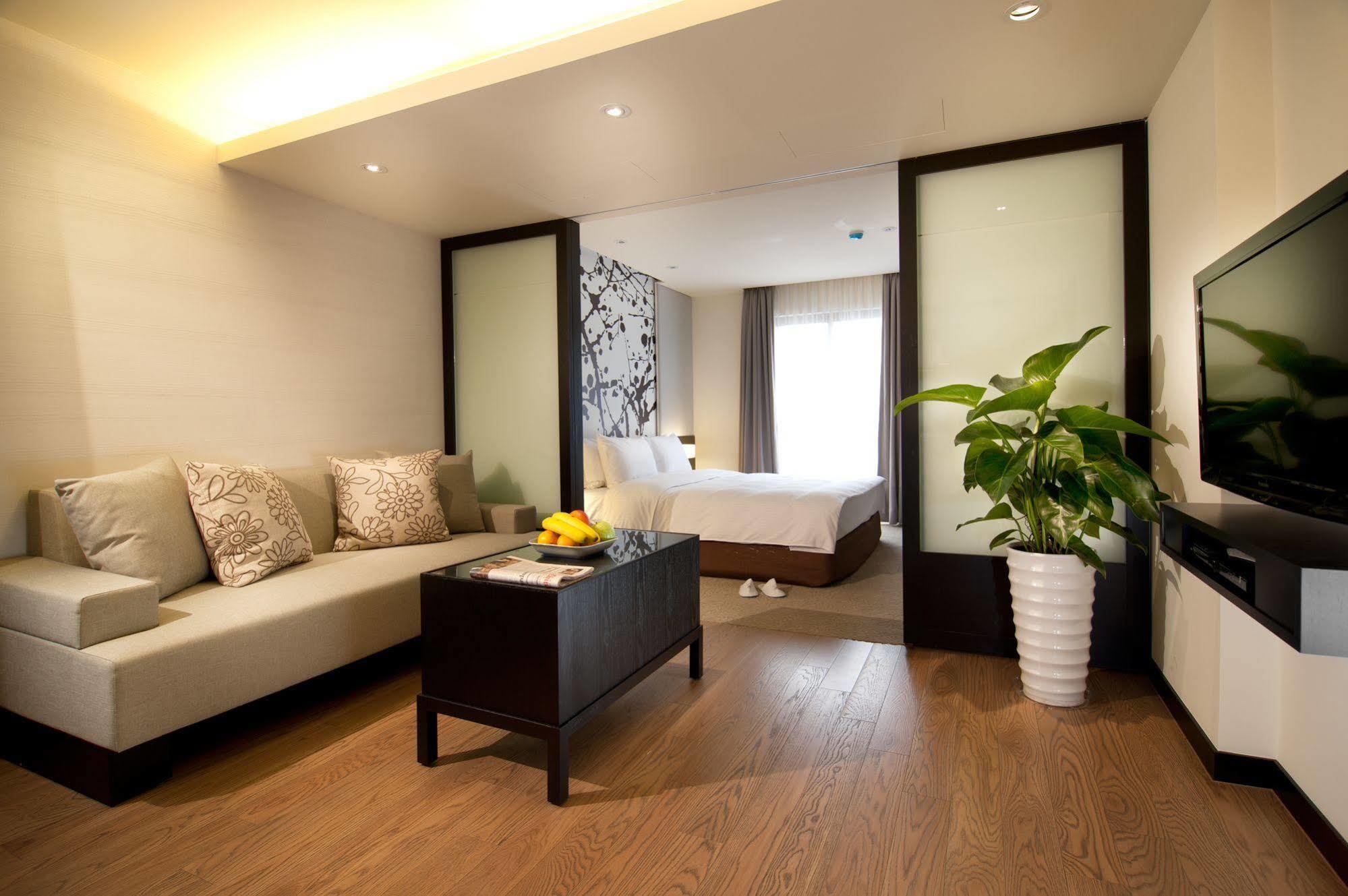 Hotel The Corner House à Taipei Extérieur photo