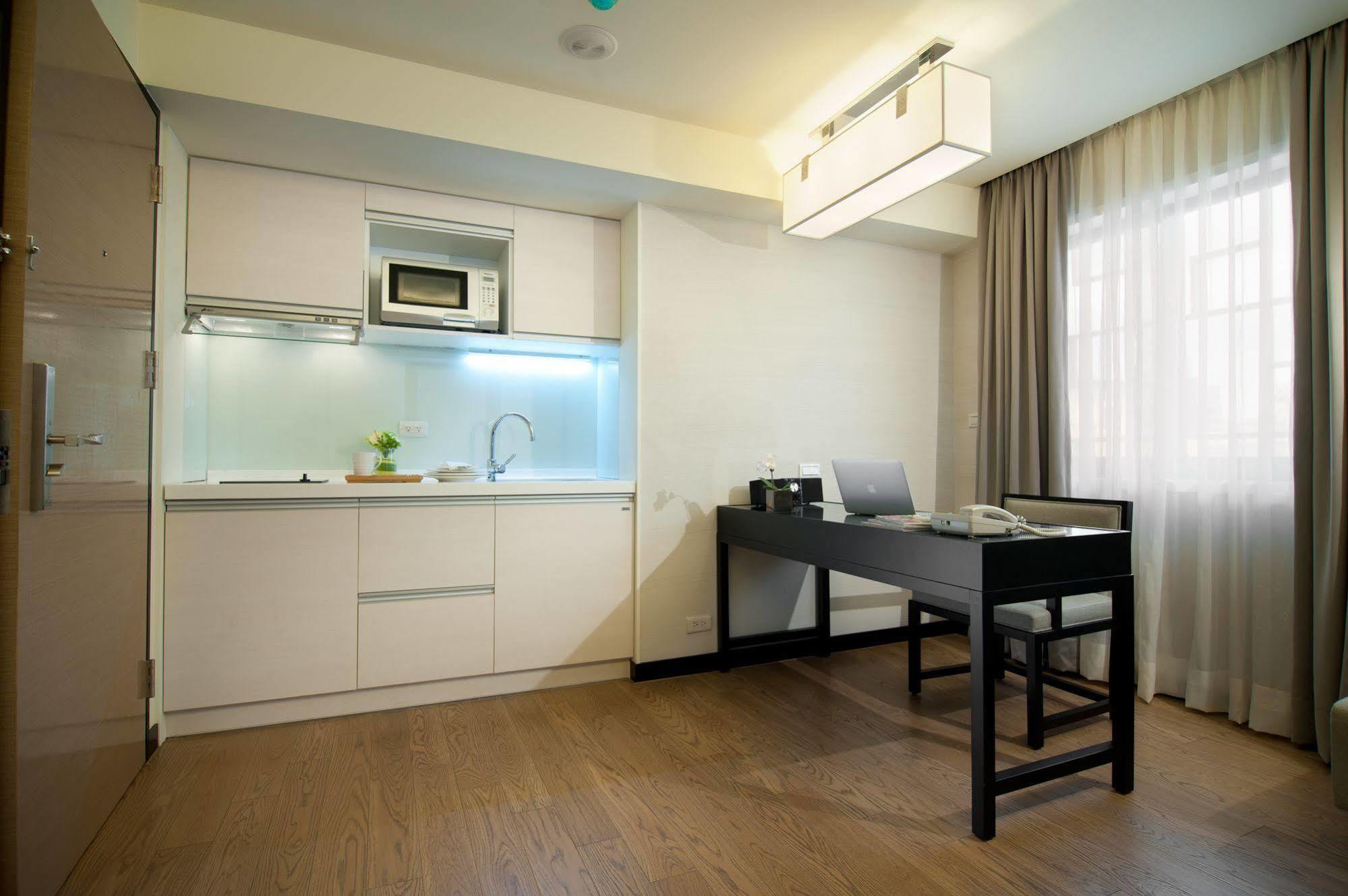 Hotel The Corner House à Taipei Extérieur photo