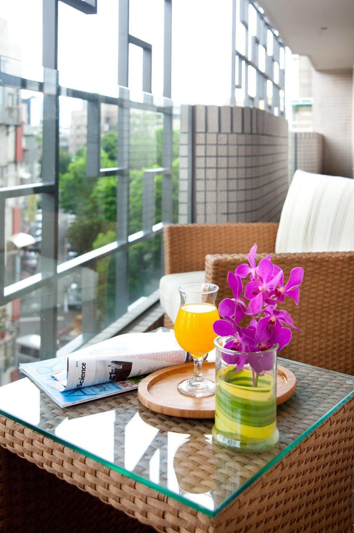Hotel The Corner House à Taipei Extérieur photo